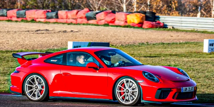 Jízda na mosteckém okruhu se Stigem: Lamborghini Huracán, Porsche 911 i Lotus Elise