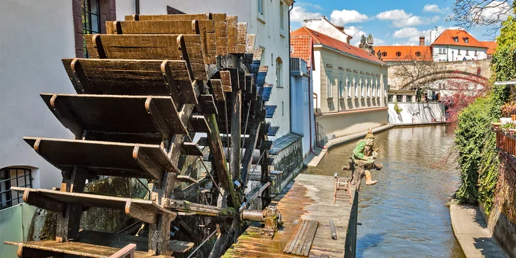 Příjemná procházka pro děti i dospělé: tajemná Kampa a Malá Strana