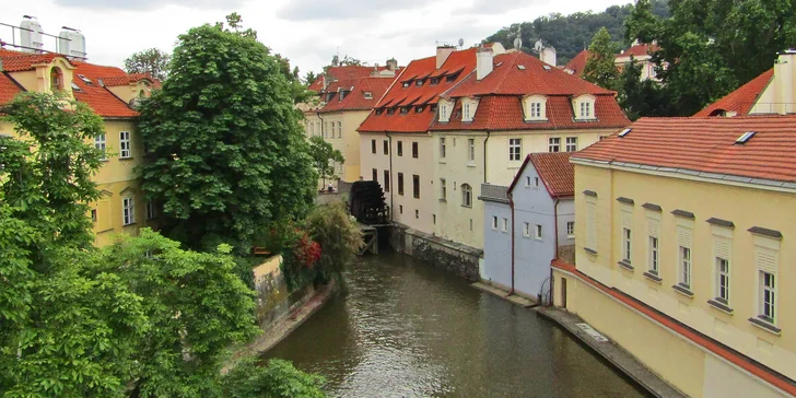 Příjemná procházka pro děti i dospělé: tajemná Kampa a Malá Strana