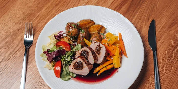 Výběr ze dvou degustačních menu pro dva ve Fresca restaurant: fettucine, panenka i limetkový dort