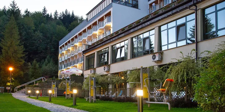 Slezské Beskydy: turistika v krásné přírodě, wellness neomezeně, snídaně či polopenze