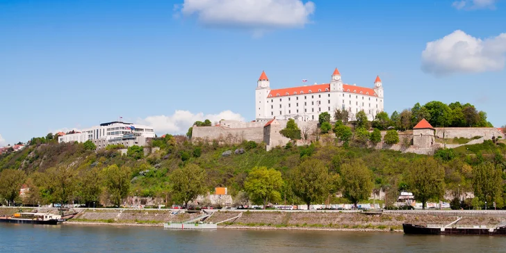 Pohoda v centru Bratislavy pro 2 osoby: vybavené apartmány s kuchyňkou