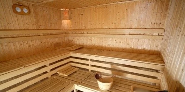 2399 Kč za třídenní wellness pobyt PRO DVA v Bešeňové na Slovensku. Termální lázně, vířivka, sauny, tříchodové večeře a sleva 56 %.