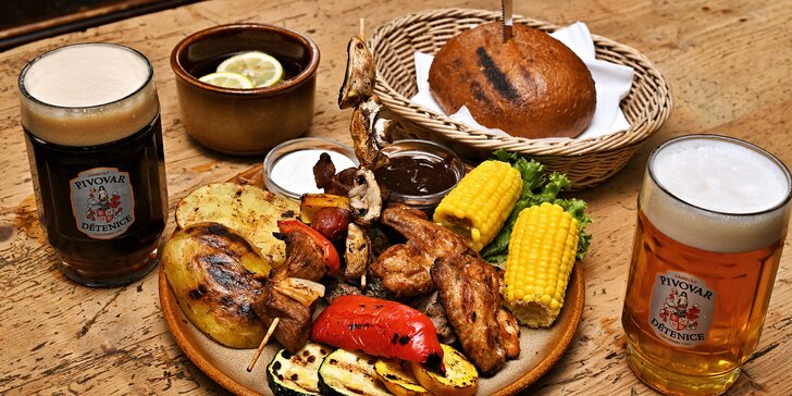 Hromada masa, domácí chléb, pivo a 3 hodiny zábavy ve středověké krčmě