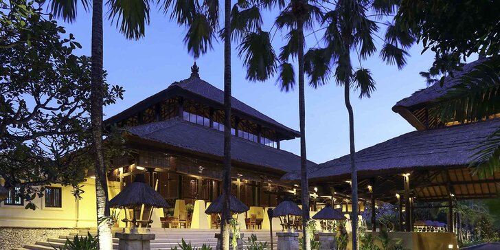 Skutečná exotika v 5* resortu na Bali: 7–14 nocí, snídaně, 2 bazény, u pláže a česky hovořící delegát na telefonu