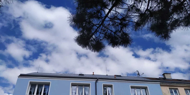 Pohoda v Karlových Varech až ve 4 osobách: moderní apartmány s kuchyňkou
