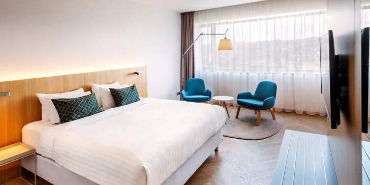 Moderní hotel sítě Marriott v Brně: polopenze, parkování, pozdní check-out a dítě do 5,9 let zdarma