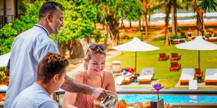 Dovolená na jihu Srí Lanky: tropický resort přímo u pláže, bazény, jóga i masáže a all inclusive