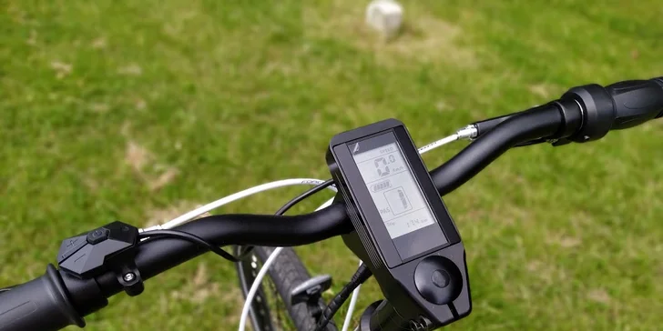 Na výlet po Moravském krasu: zapůjčení elektrokoloběžky na celý den