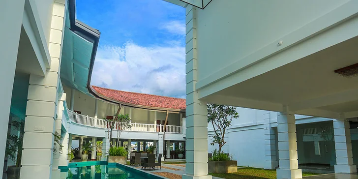 Exotická Srí Lanka: 4* resort se zahradou, bazény a přímo u písčité pláže