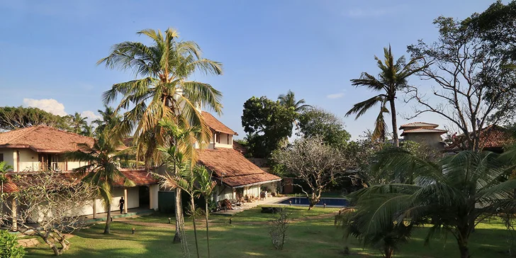 Exotická Srí Lanka: 4* resort se zahradou, bazény a přímo u písčité pláže