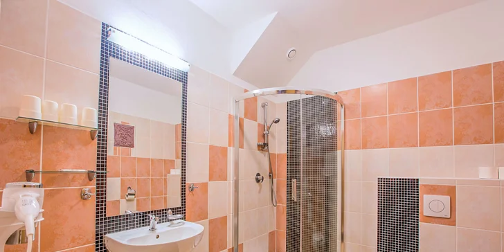 Pohoda ve Vysokých Tatrách pro pár i rodinu: jídlo, možnost wellness a množství slev