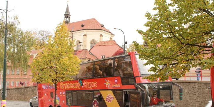 Pro děti i dospělé: plavba po Vltavě, 1denní okružní jízda, voskové muzeum Grévin i prohlídka Pražského hradu