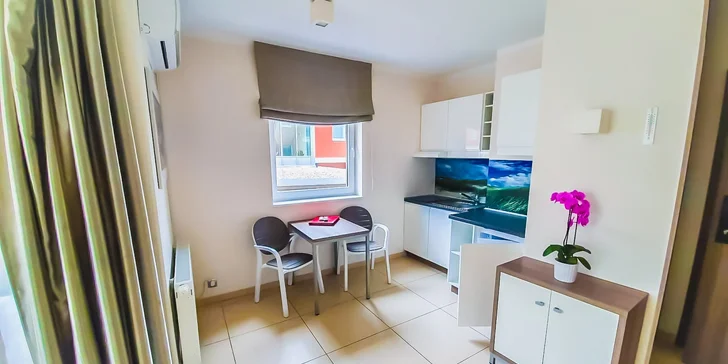 Baltské moře v Polsku: moderní apartmány s polopenzí a až 2 děti s pobytem zdarma