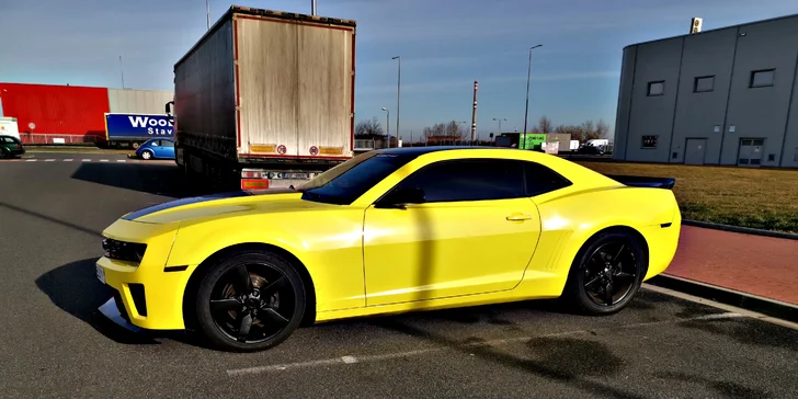 Chevrolet Camaro Bumblebee až na 24 hodin s neomezeným nájezdem km