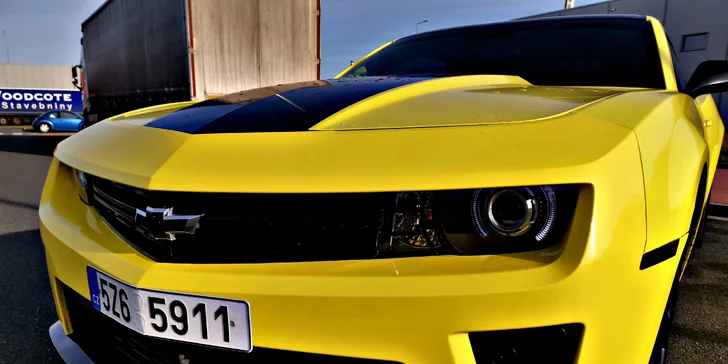 Chevrolet Camaro Bumblebee až na 24 hodin s neomezeným nájezdem km