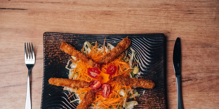 Asijské menu pro jednoho i dva: na výběr xap xúí a teriyaki omáčka, s masem nebo tofu či krevetami