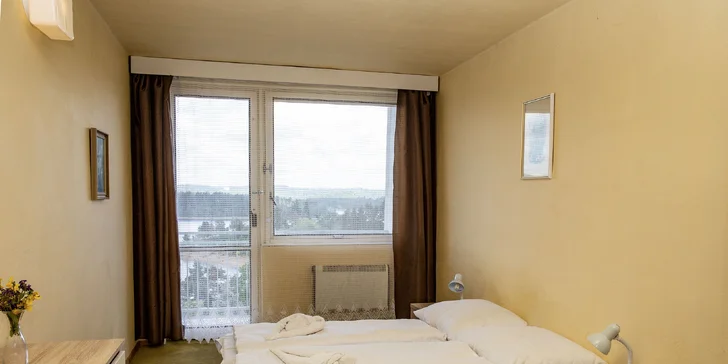 Pobyt na dosah Orlické přehrady: pokoje s balkonem a polopenze