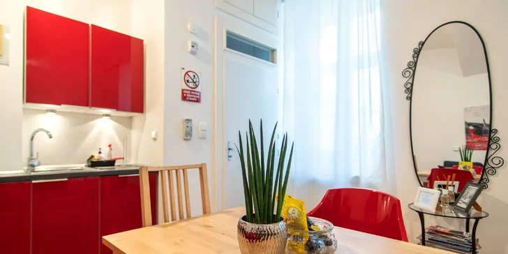 Designové apartmány s plnou výbavou pro pár i rodinu: v samém centru Prahy, 5 min. od Staromáku