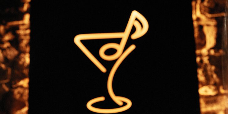 Do klubu na párty: chupito i koktejl dle výběru, třeba Aperol Spritz nebo Cuba Libre