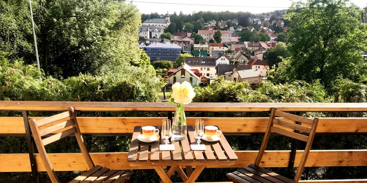 Brána do Krkonoš: ubytování ve vrchlabském rodinném apartmánu, až 14 nocí, na podzim i na jaře
