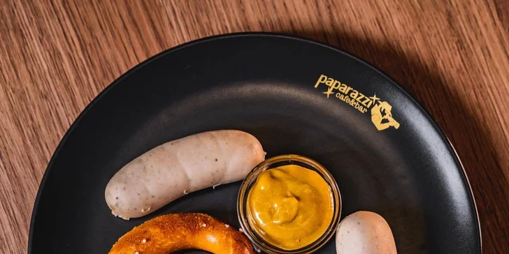 Slaná nebo sladká snídaně podle výběru i s džusem a kávou pro 1 či 2 osoby
