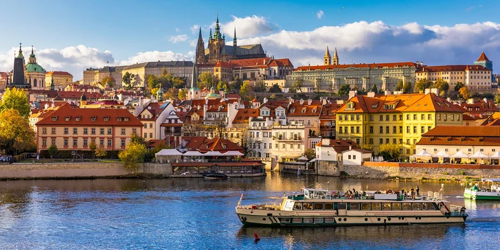Poznejte krásy Prahy: pobyt v hotelu se snídaní i vstupem do vířivky