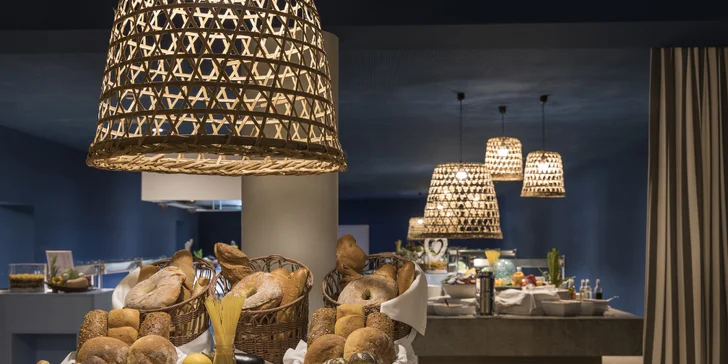 4* all inclusive pobyt na Krku: hotel u moře, bazény se skluzavkami, animace a vstup do akvária