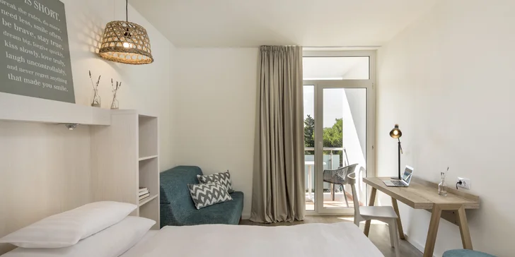 4* all inclusive pobyt na Krku: hotel u moře, bazény se skluzavkami, animace a vstup do akvária