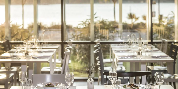 4* all inclusive pobyt na Krku: hotel u moře, bazény se skluzavkami, animace a vstup do akvária