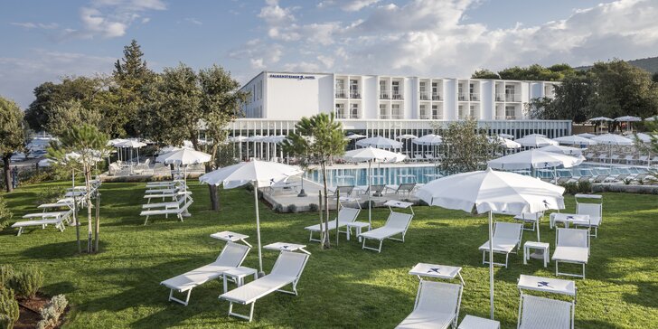 4* all inclusive pobyt na Krku: hotel u moře, bazény se skluzavkami, animace a vstup do akvária