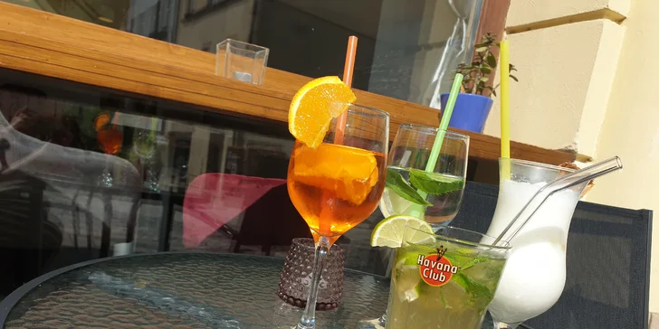 Osvěžte se: ovocná limonáda nebo míchaný drink podle výběru ze 6 variant