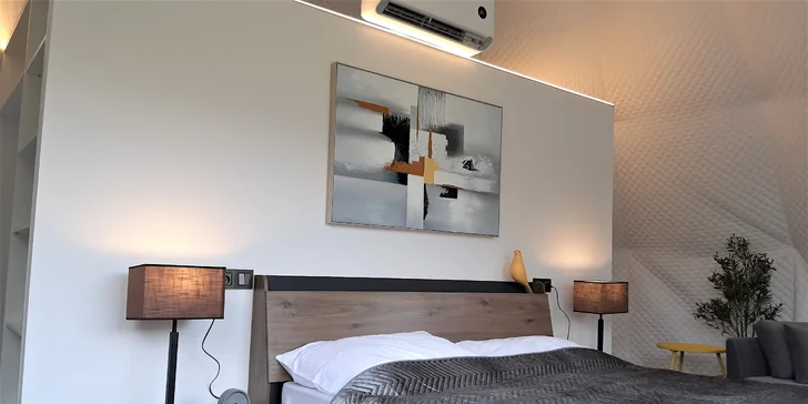 Luxusní kempování: moderní igloo až pro 4 osoby, uprostřed zeleně a s veškerým zázemím