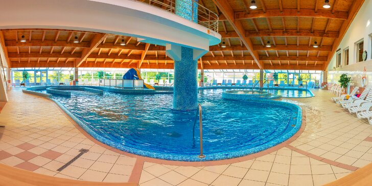 Rodinná dovolená v apartmánovém resortu s bazény: až 4 děti zdarma