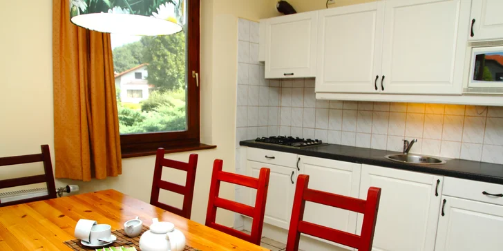 Rodinná dovolená v apartmánovém resortu s bazény: až 4 děti zdarma