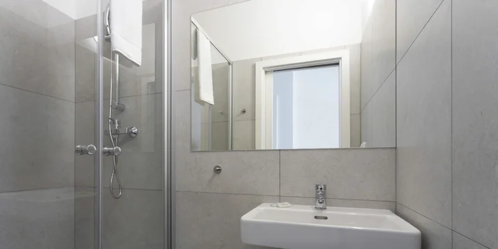 V hotelu na okraji Prahy: pobyt se snídaní pro páry i rodiny