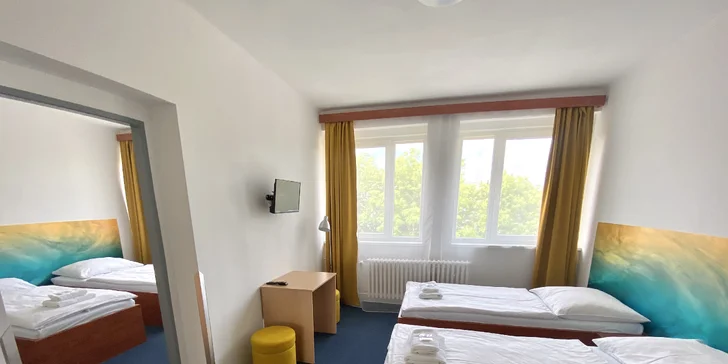 V hotelu na okraji Prahy: pobyt se snídaní pro páry i rodiny