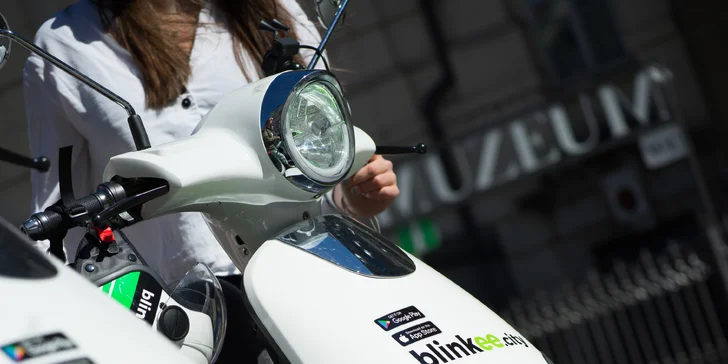 60, 120 i 240 volných minut jízdy na elektrickém skútru s aplikací blinkee.city