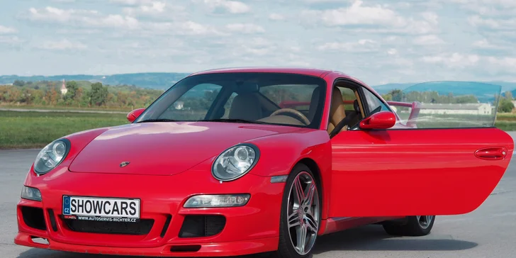 Ukažte závodnické instinkty: 2 nebo 4 kola na Polygonu Brno v Porsche 911 Carrera GT3