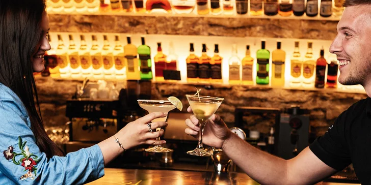 Do klubu na párty: chupito i koktejl dle výběru, třeba Aperol Spritz nebo Cuba Libre