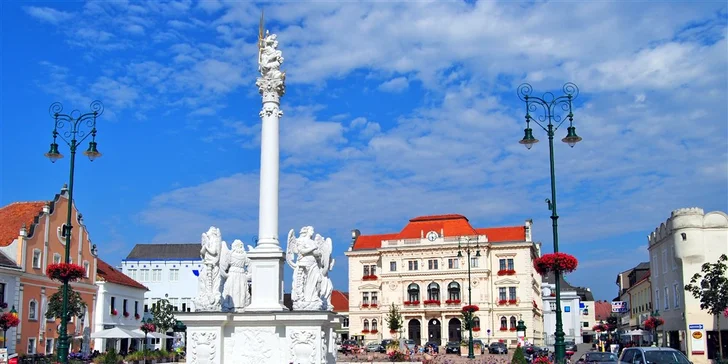 Jednodenní výlet autokarem: pohádkové zahrady Dolního Rakouska a renesanční zámek Rosenburg