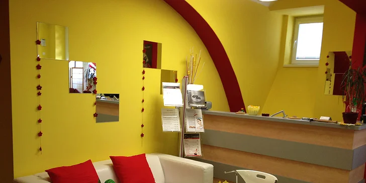 Aplikace řas Magic Lashes a zdobení zdarma