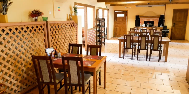 Placičky plněné tvarůžky pro jednoho i pro dva v restauraci U Radnice