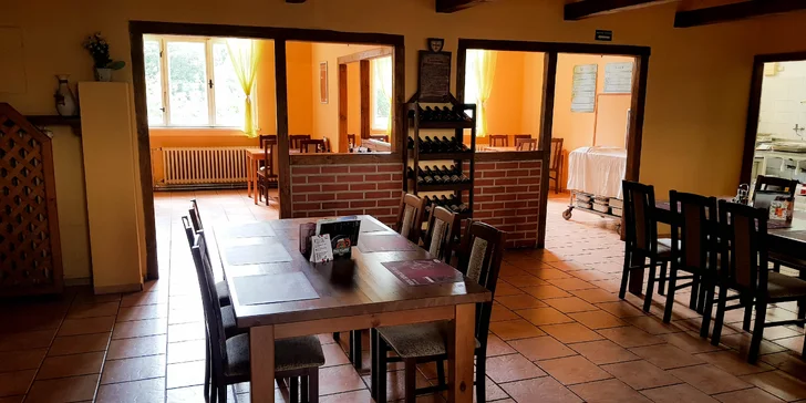 Placičky plněné tvarůžky pro jednoho i pro dva v restauraci U Radnice