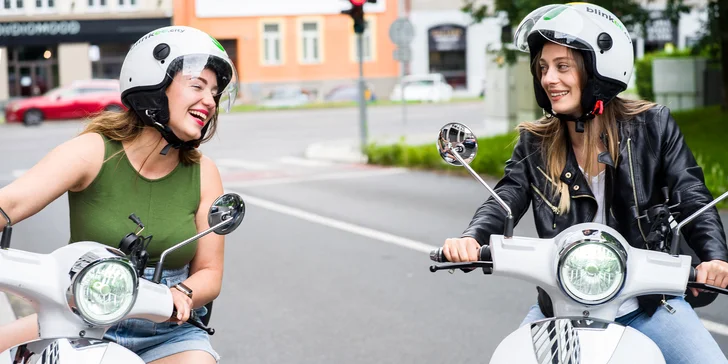 60, 120 i 240 volných minut jízdy na elektrickém skútru s aplikací blinkee.city
