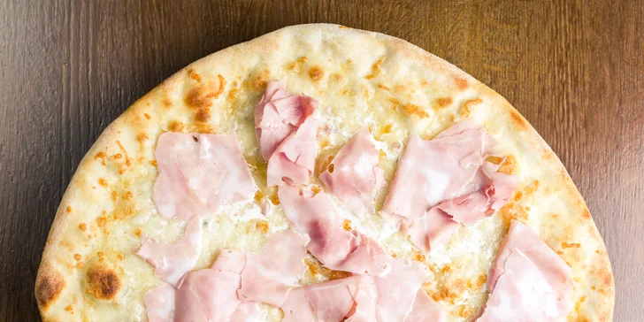Jedinečná bezlepková pizza z cuketového těsta nebo klasická pizza dle výběru