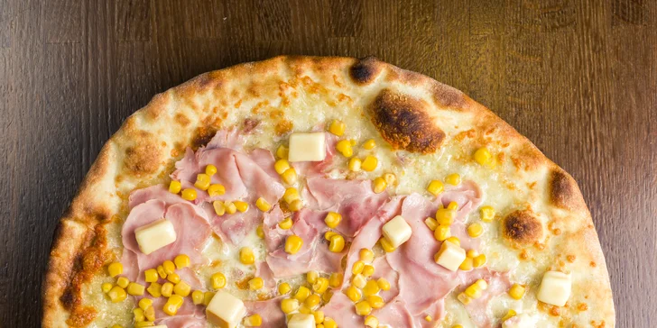 Jedinečná bezlepková pizza z cuketového těsta nebo klasická pizza dle výběru