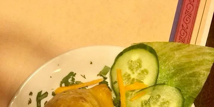 Tříchodové menu s indickými a thajskými pokrmy až pro 4 osoby