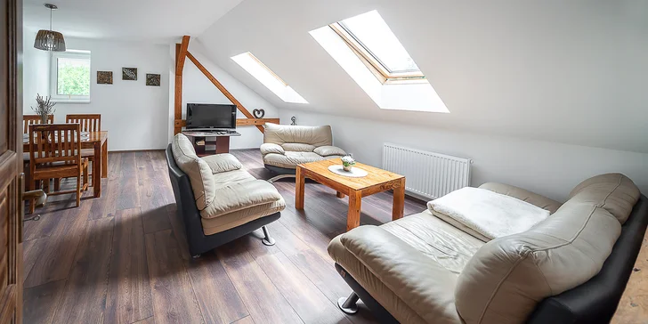 Pohoda na Šumavě pro partu i rodinu: nové a vybavené apartmány s kuchyní