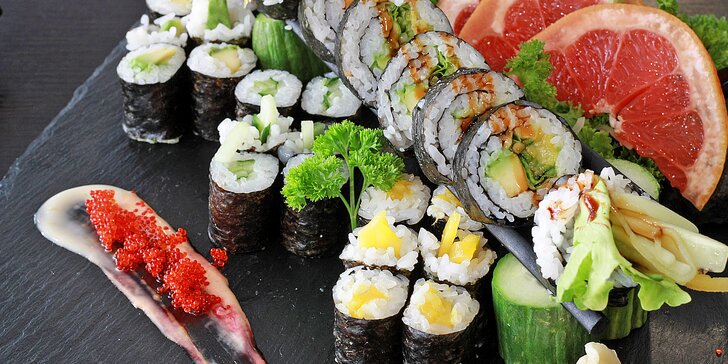 Na sushi do nové restaurace u Stodolní: 4 sety po 24–35 ks, losos i vege a smažené